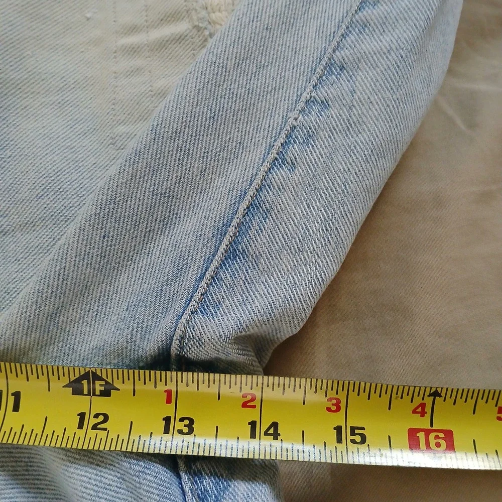 Vintage Guess Made in USA Denim Jeans Mens 36x30 Light Wash High Rise Distressed